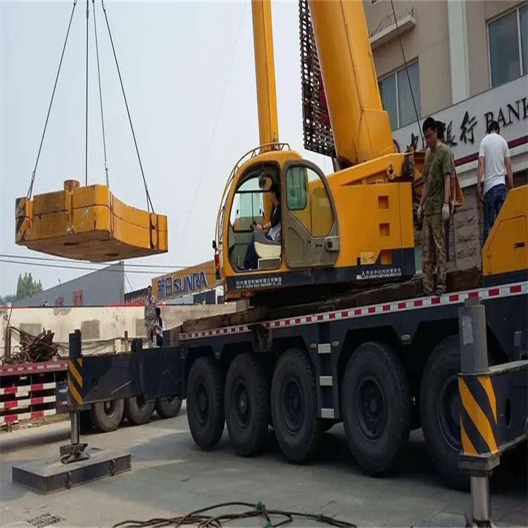 白鹭湖管理区当地吊车出租|机器吊装|75吨|工厂搬迁服务