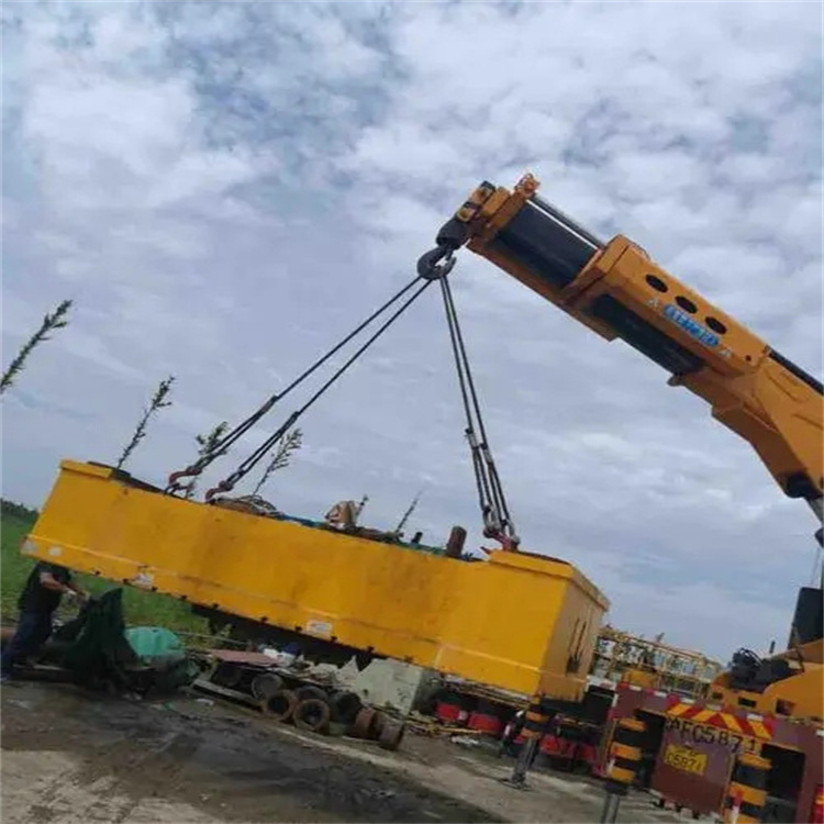 白鹭湖管理区随车吊吊集装箱怎么吊